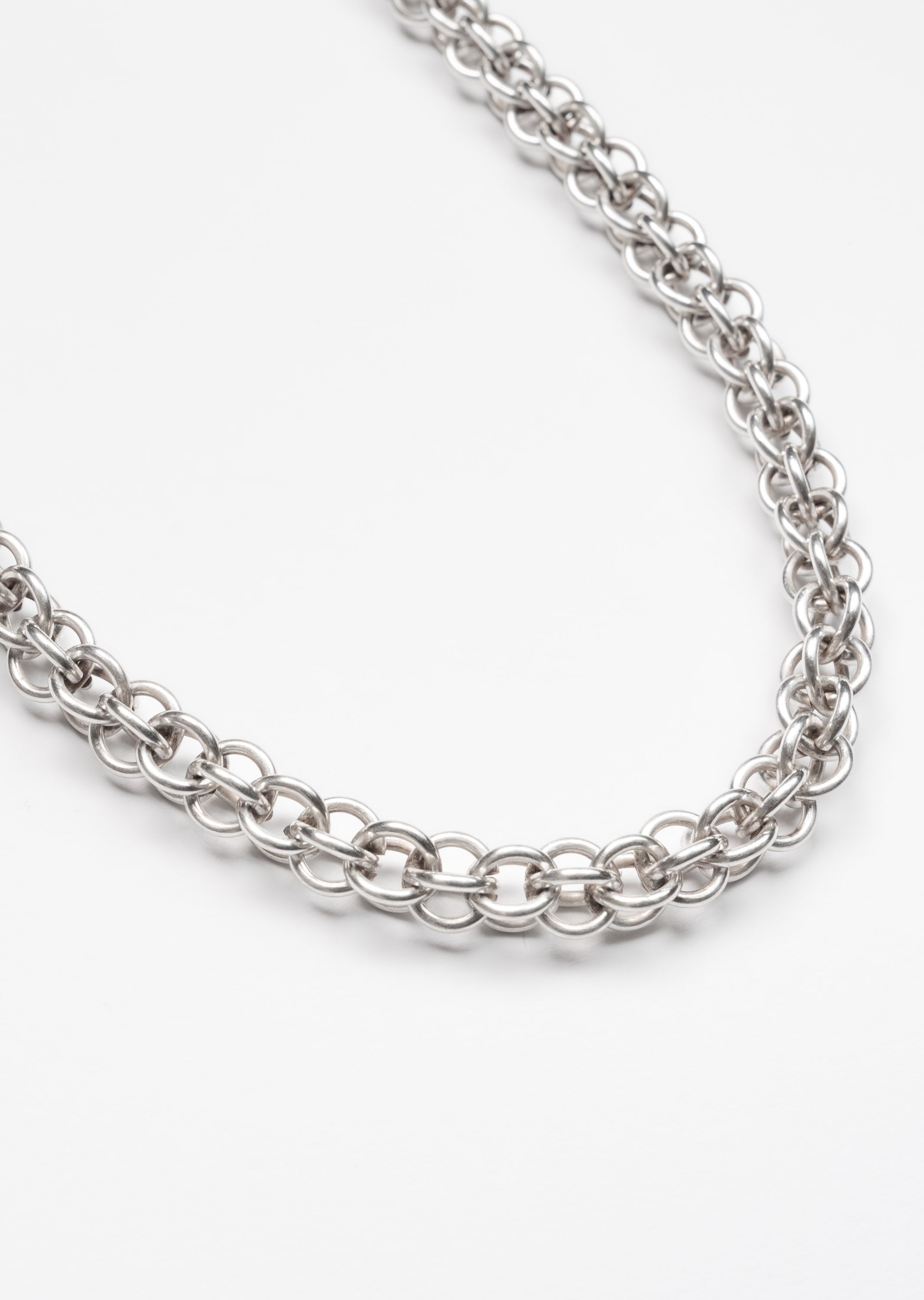 Ara Chain Link Necklace
