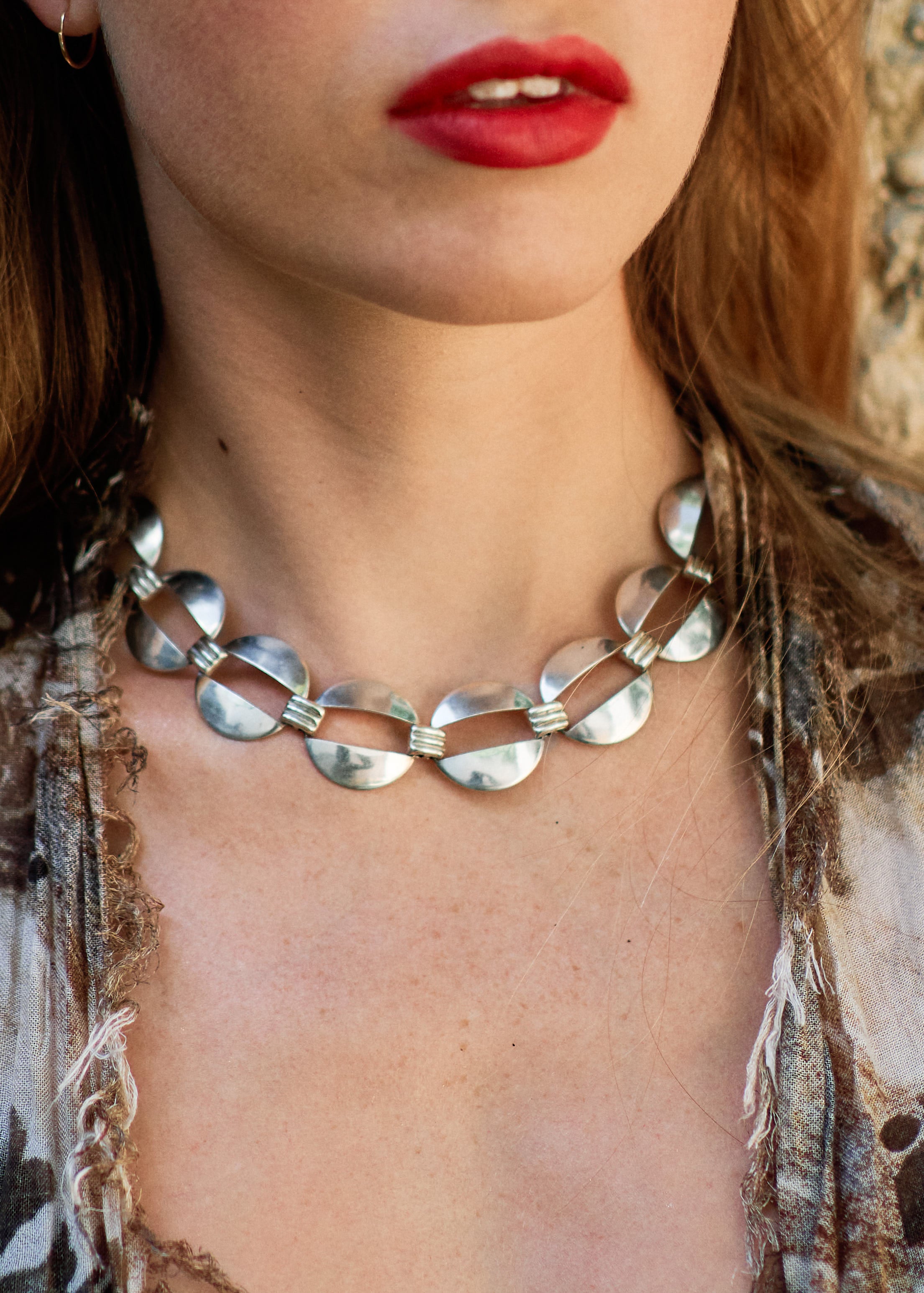 Merida Choker