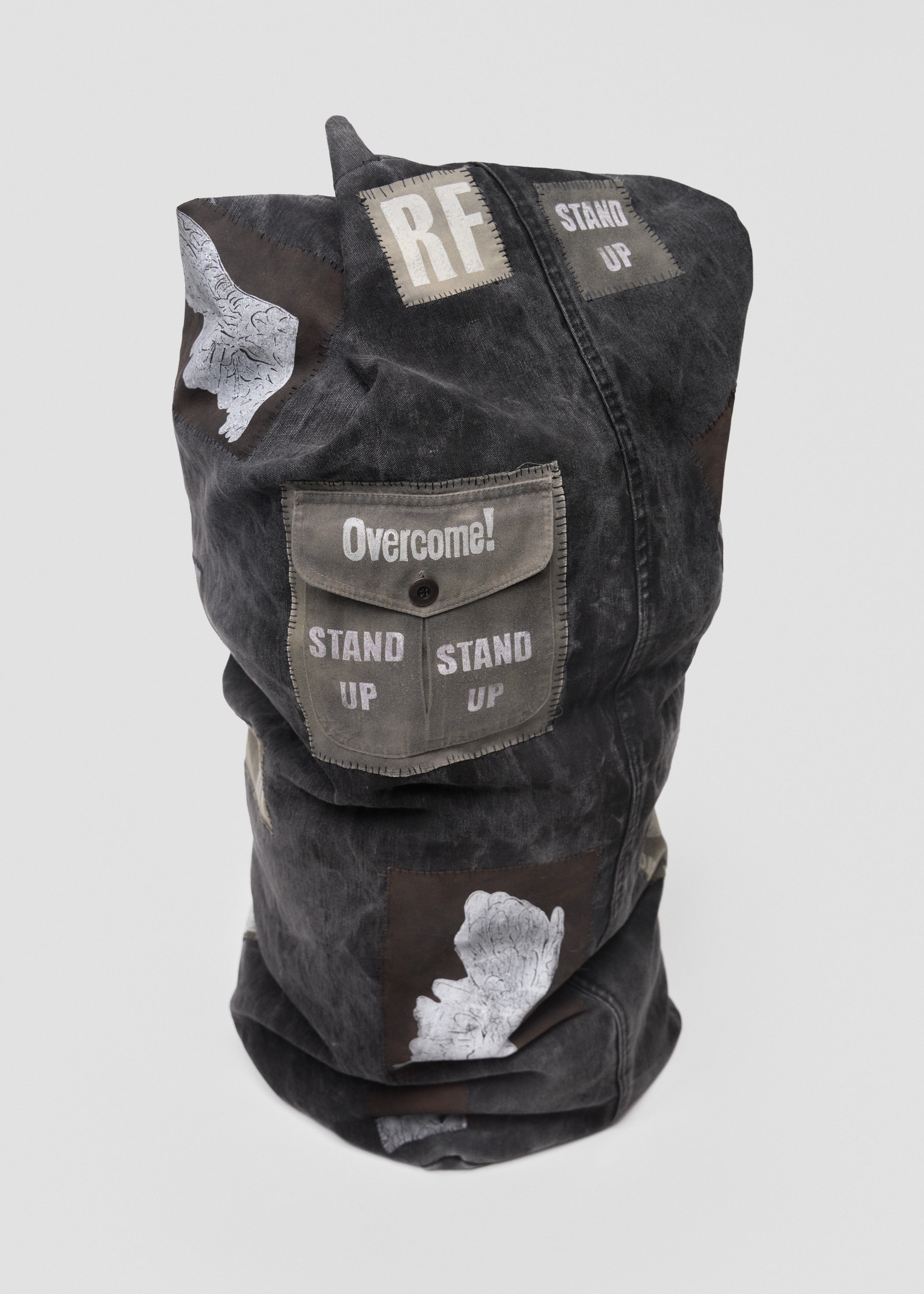 Tennent’s Triumph Printed Travel Bag