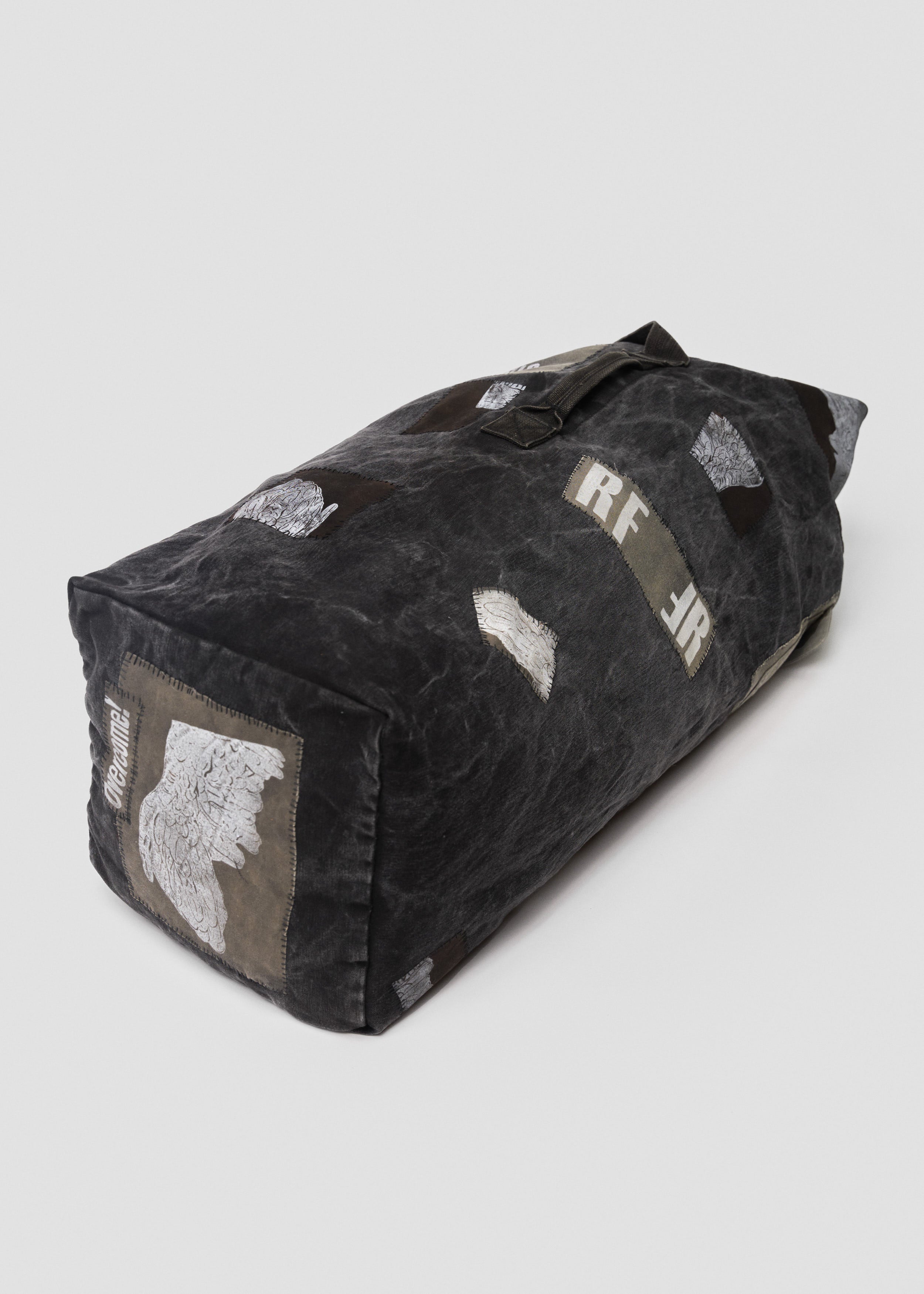 Tennent’s Triumph Printed Travel Bag