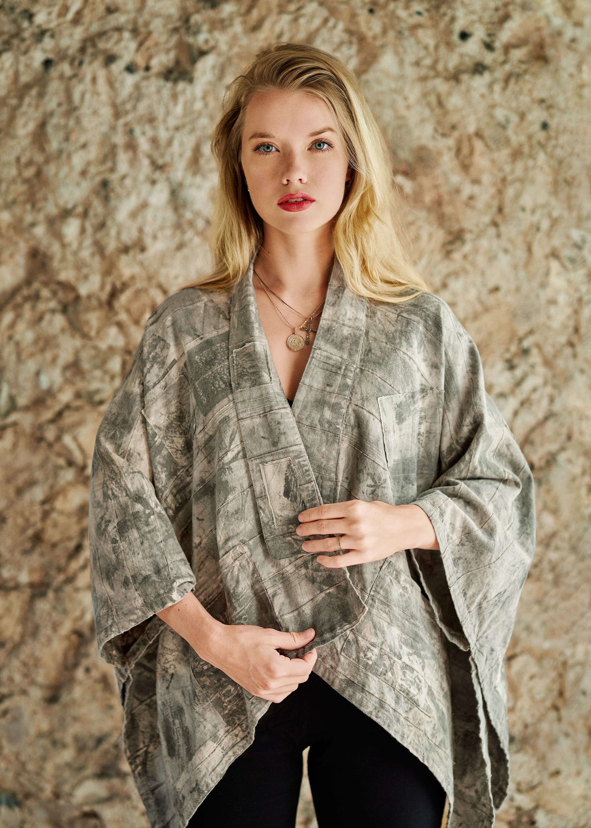 Voyager Poncho