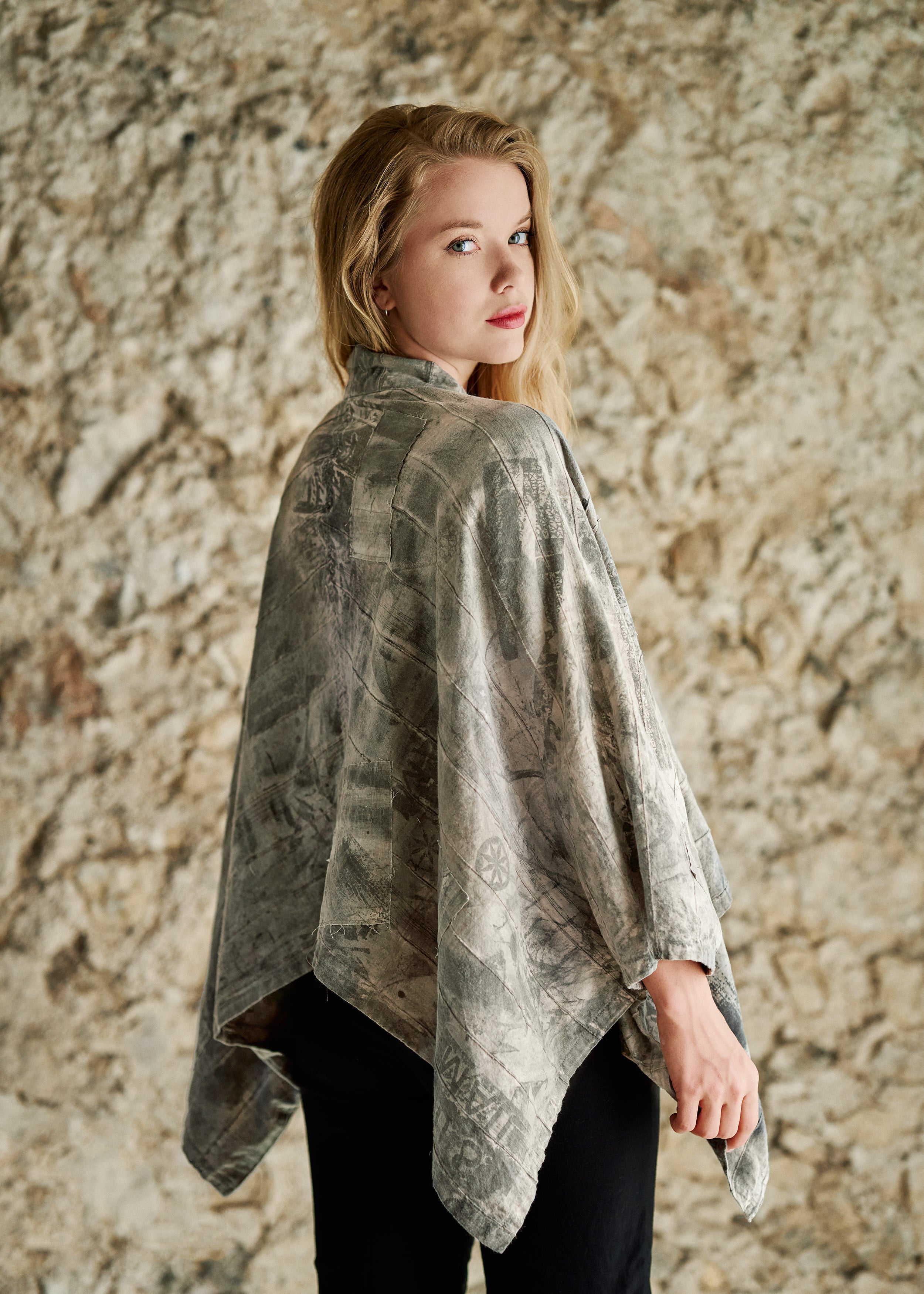 Voyager Poncho