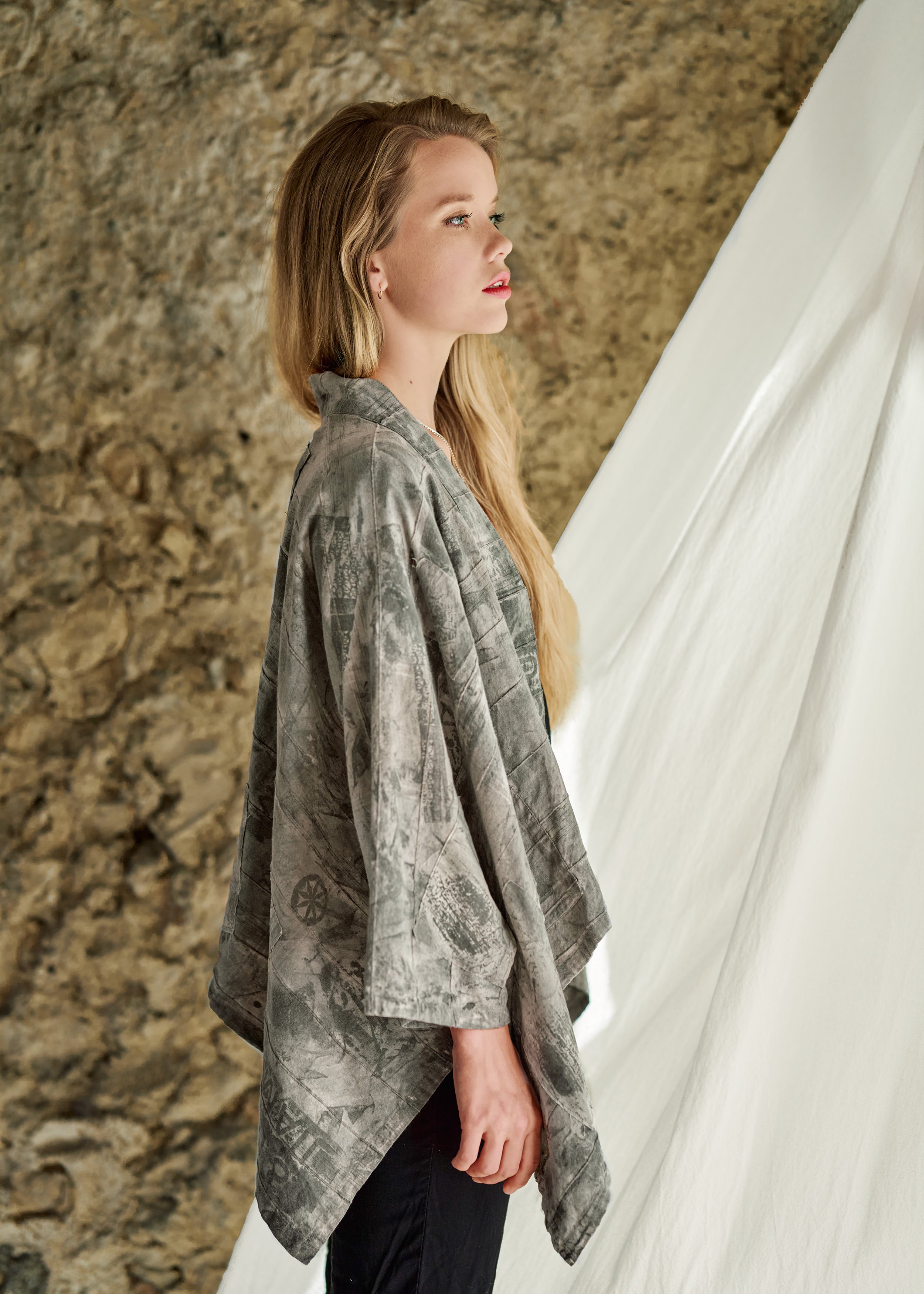 Voyager Poncho